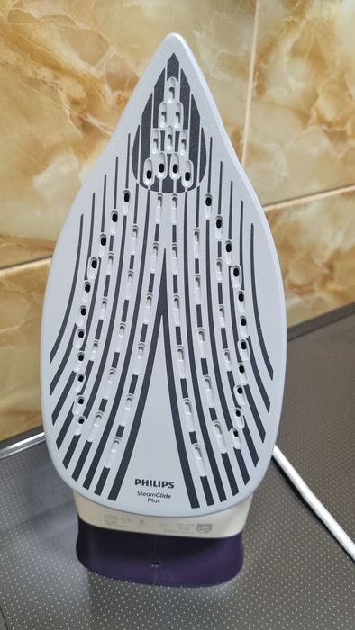 Утюг Phillips 5000 series