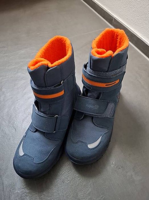 детски зимни ботуши (апрески) от маркат Superfit, номер 31