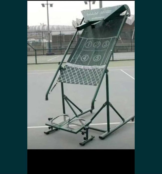 Тренажер для тенниса