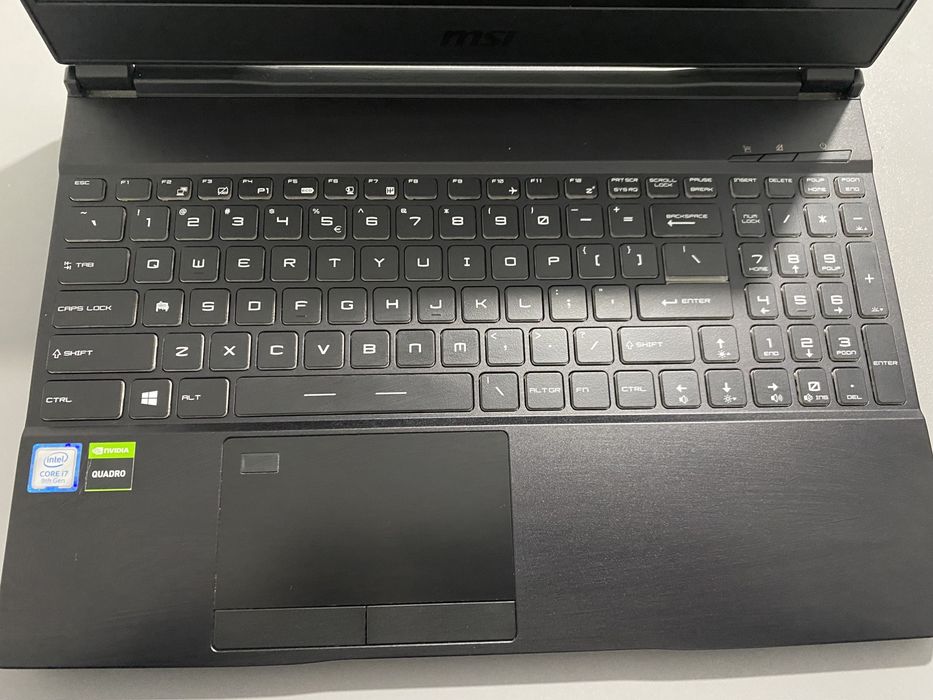 Laptop MSI WE65 9TI Workstation – i7,Quadro T1000,16GB – ideal pt CAD
