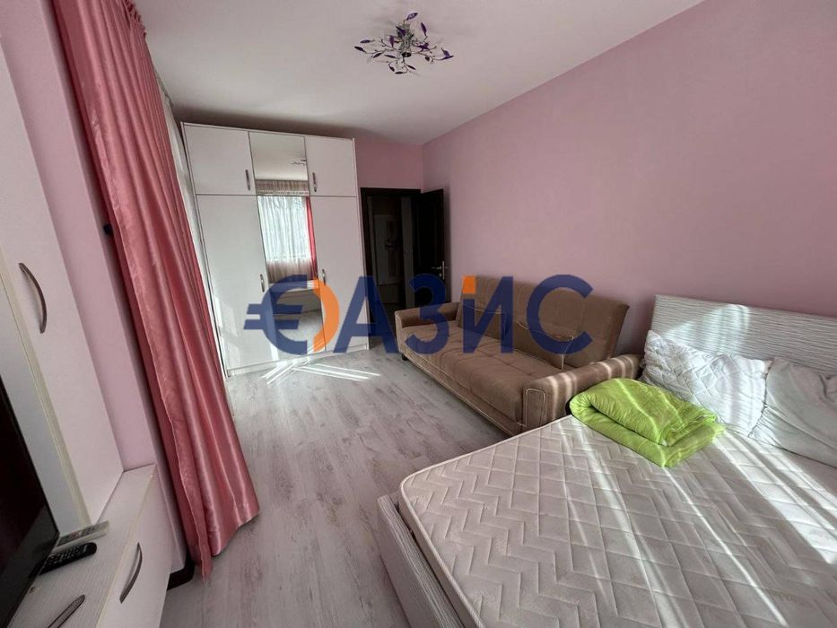 Продава се Двустаен апартамент в Приморско - 77 кв.м за 1129 €/кв.м - Снимка #9