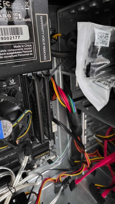 Sistem/PC home lab/ server/NAS/media, suporta 10X HDD