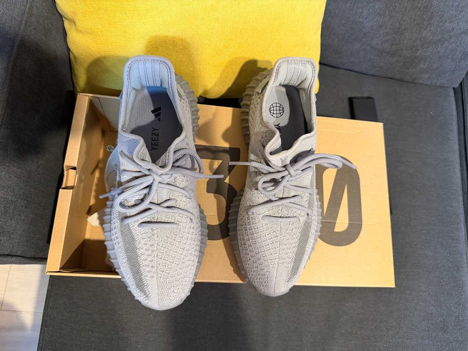 Yeezy Boost 350 V2 "Steel Grey"