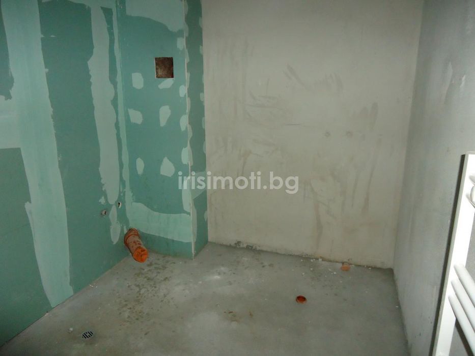 Продава се Двустаен апартамент в София, Манастирски ливади - 100 кв.м за 1940 €/кв.м - Снимка #3