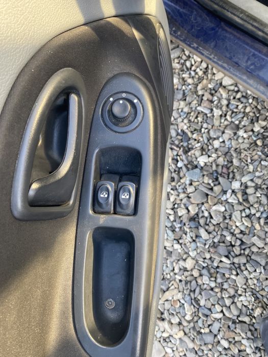 Pise Renault Clio / simbol motor 1.4 benzina