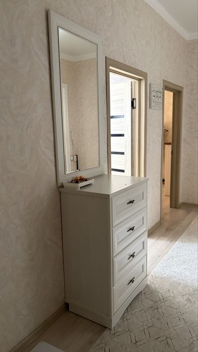 Продам мебель в прихожую