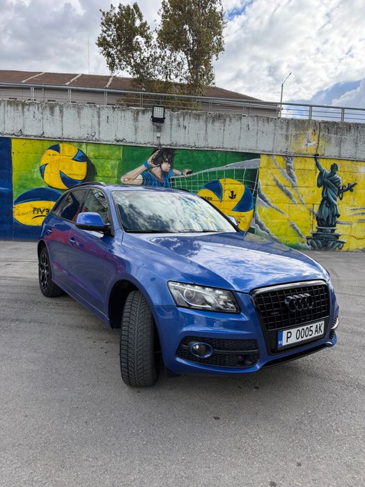 Продавам Audi Q5