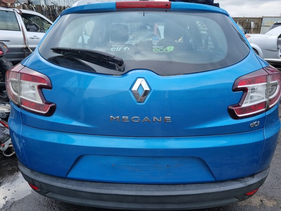 Bară spate completă, spoiler Renault Megane 3 kombi, breack brec combi