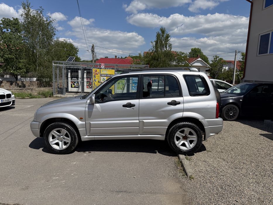 Suzuki Grand Vitara 2.0-benzina - 2005 - Impecabil
