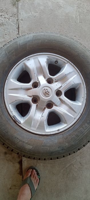 Диски на тойоту,на 17