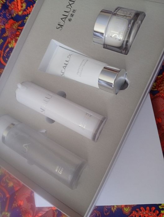 Yuz uchun nabor sotiladi Shveytsariyada ishlab chiqarilgan yangi judam