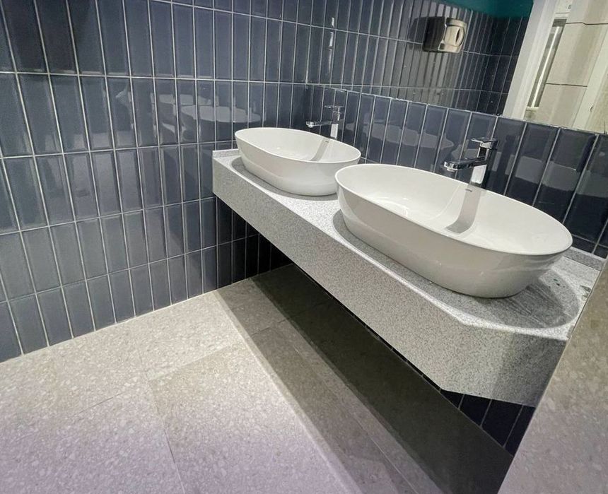 Санузел из искусственного камня