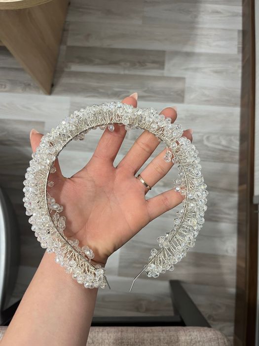 Диадема за коса подходяща за сватбена прическа