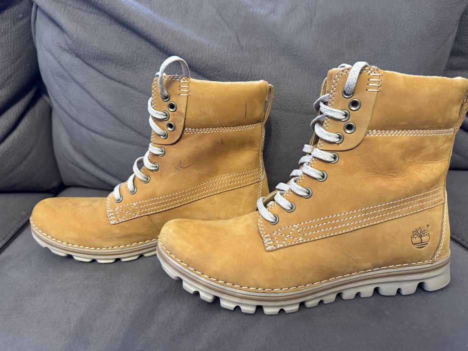 Нови!! Продават се зимни боти TIMBERLAND