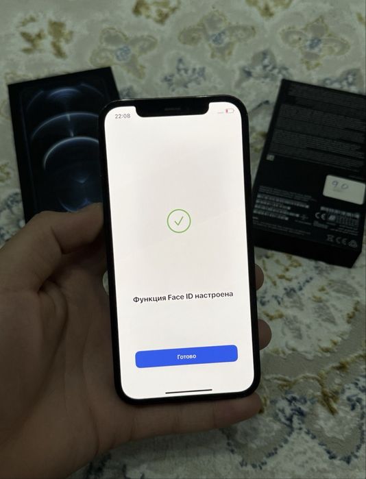 Айфон 12 про продам или обмен