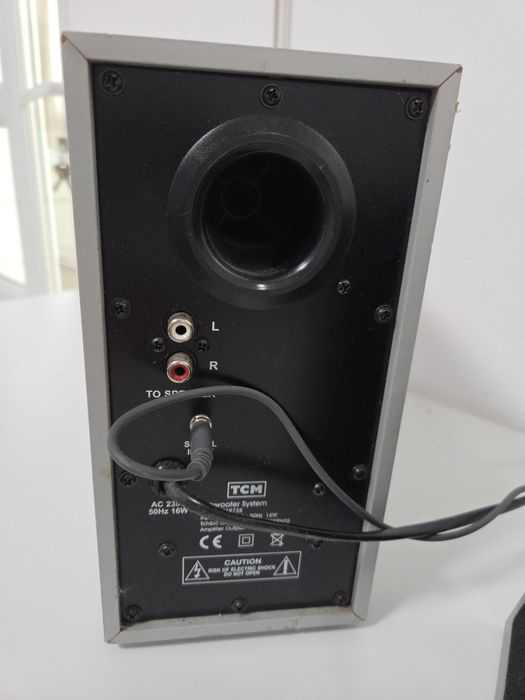 Sistem Audio 2.1