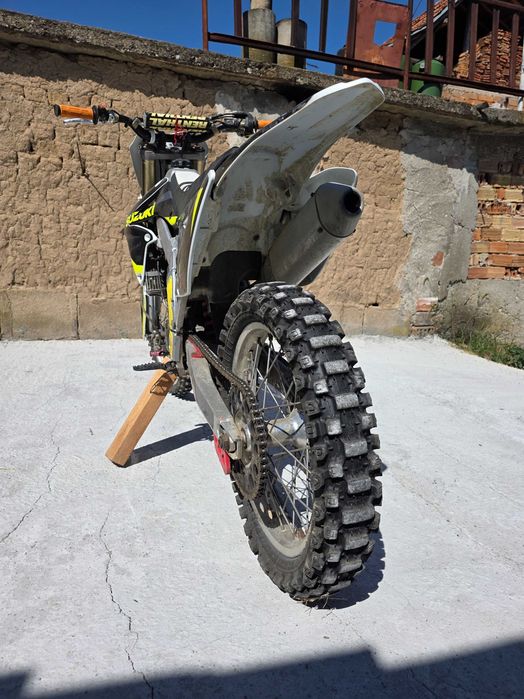 Suzuki rmz 250 4t