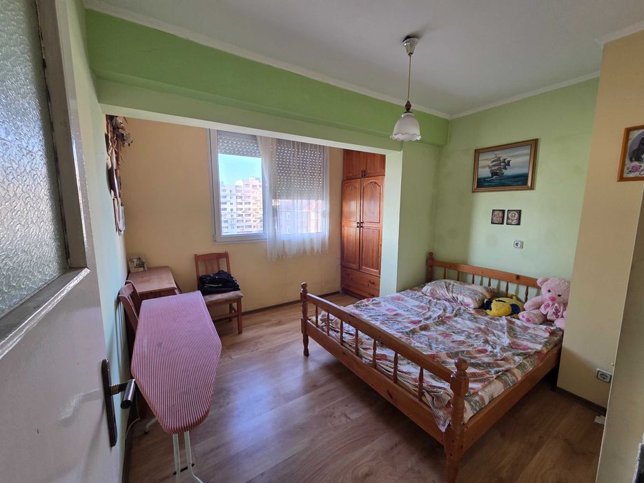 Продава се Тристаен апартамент в Бургас, Лозово - 68 кв.м за 1912 €/кв.м - Снимка #7