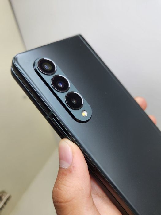 Samsung galaxy z fold 3 5G 12/256gb