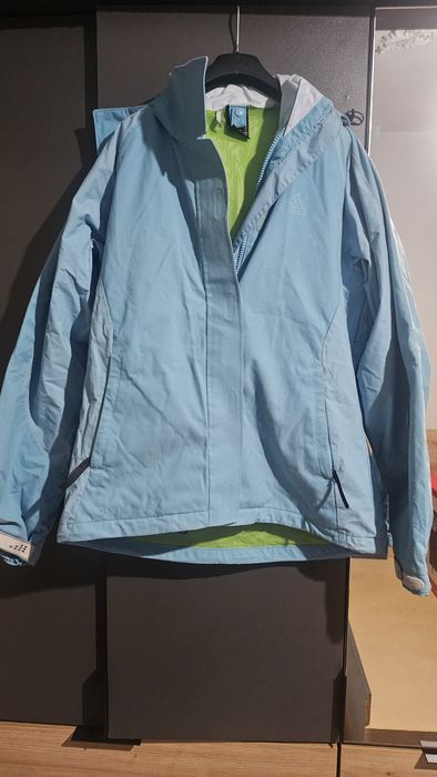 Яке сребристо и ADIDAS