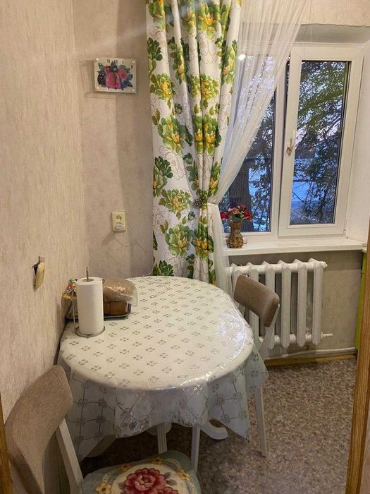 продам квартиру на  Джангильдина
