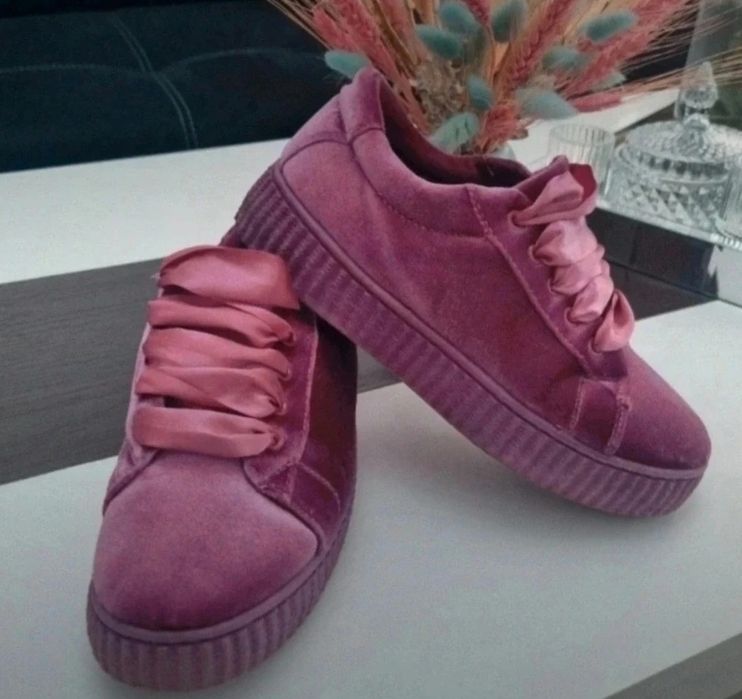 Încălțăminte sport