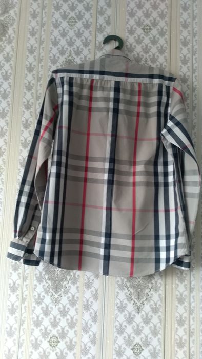 Продам рубашки для школьников