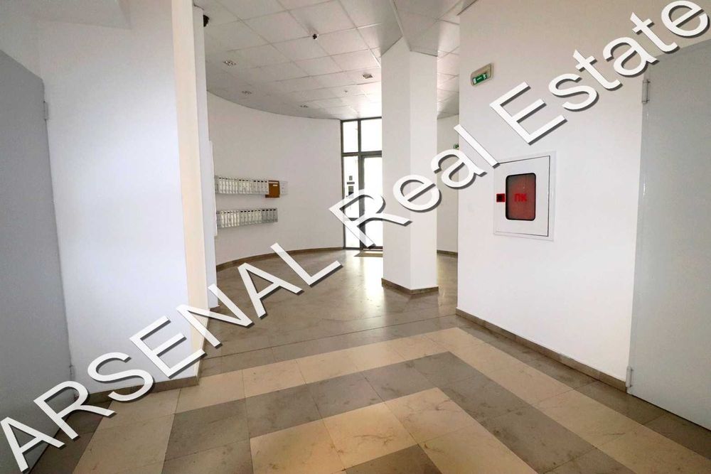 Дава се под наем Тристаен апартамент в София, Изток - 120 кв.м за 1150 € - Снимка #7