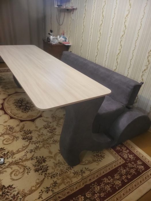 Продам раскладной диван и шкаф