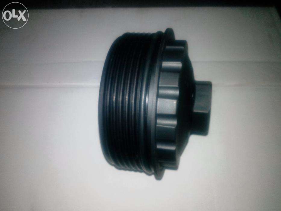 Caracasa / Capac filtru ulei Ford Transit Piese sau Mondeo