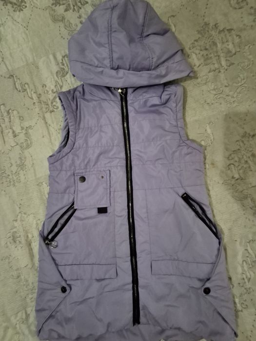 Куртка 10-12 жасар қызға, 4шт.