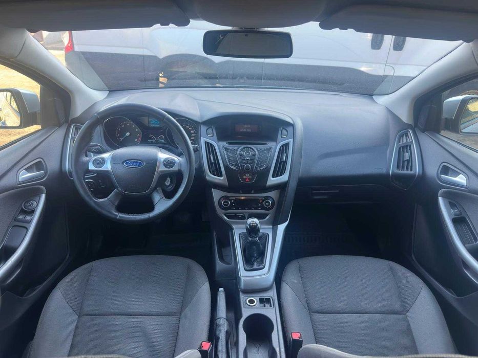 Ford Focus Mk3 - 1.6 benzină clasic cu GPL, Euro 5