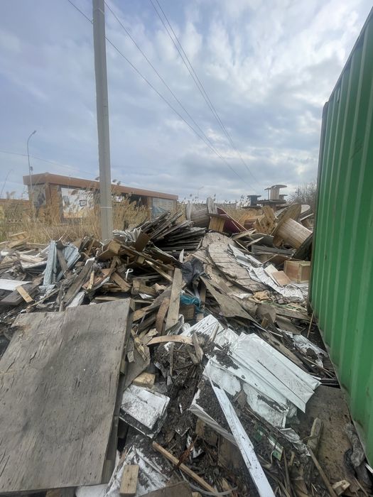 На дрова, бесплатно, самовывоз!