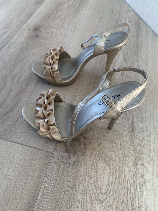 Sandale elegante