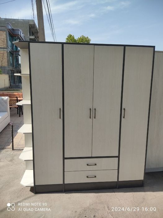 Seh narxida shkaflar