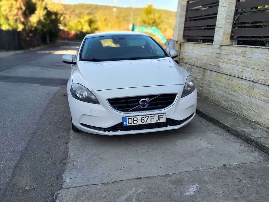 De vânzare Volvo V40