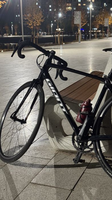 Продам giant contend 3