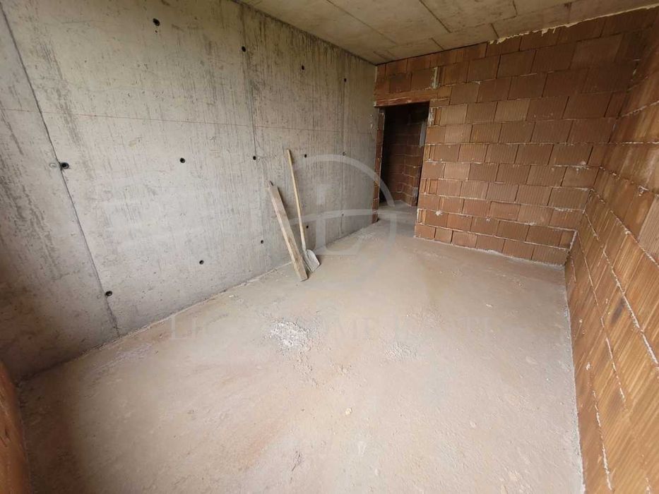 Продава се Четиристаен апартамент в Пловдив, Тракия - 135 кв.м за 1151 €/кв.м - Снимка #10