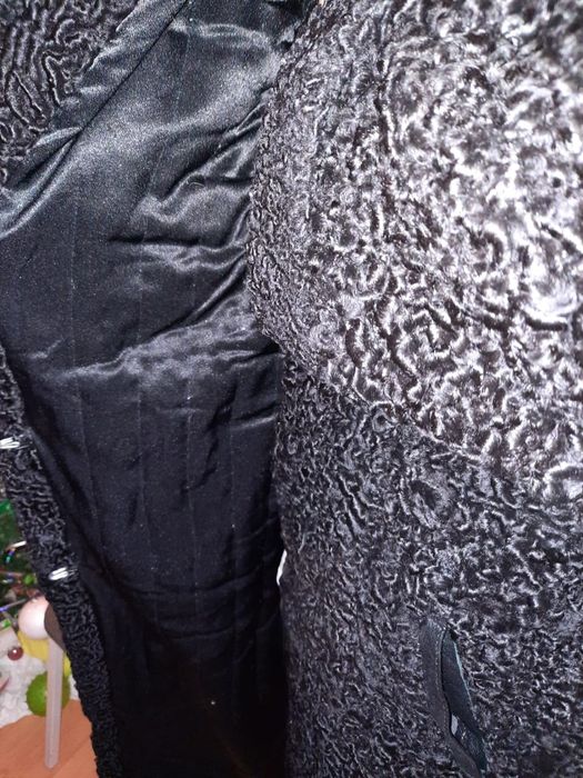 Каракулевая шуба 52 размер