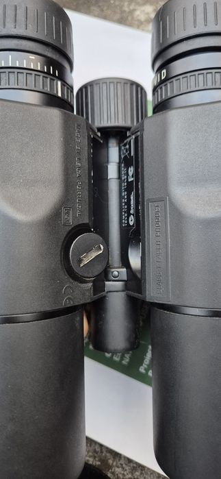 Binoclu Leica Geovid 8x56 cu telemetru