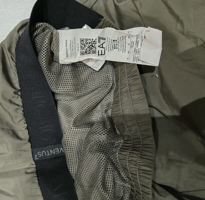 Emporio Armani  долнище L