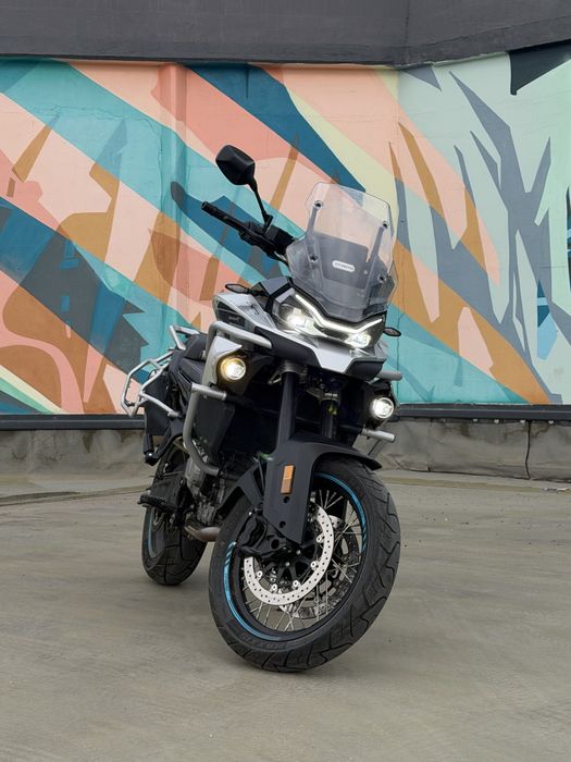 CFmoto 800mt 2025