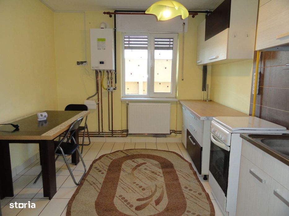 Apartament 2 camere, etaj 2, zona Romanilor, aproape de Lic. Pedagogic — fotografia 1
