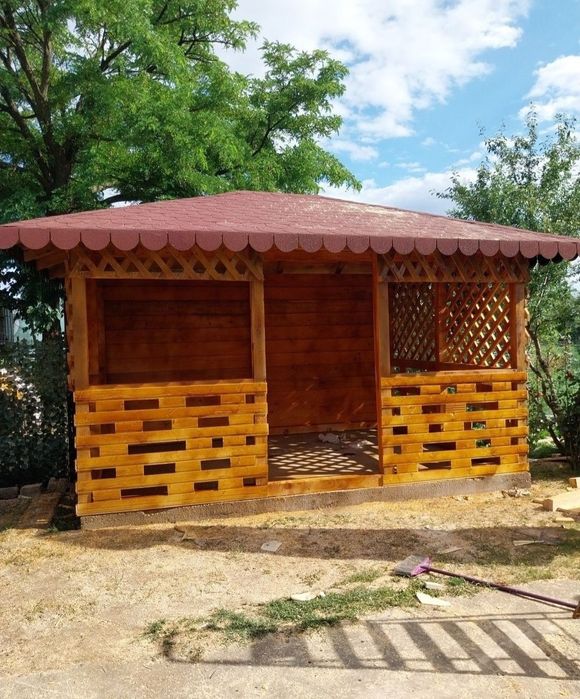 Vând și facem foișoare terase și magazie de depozitare și alte modele