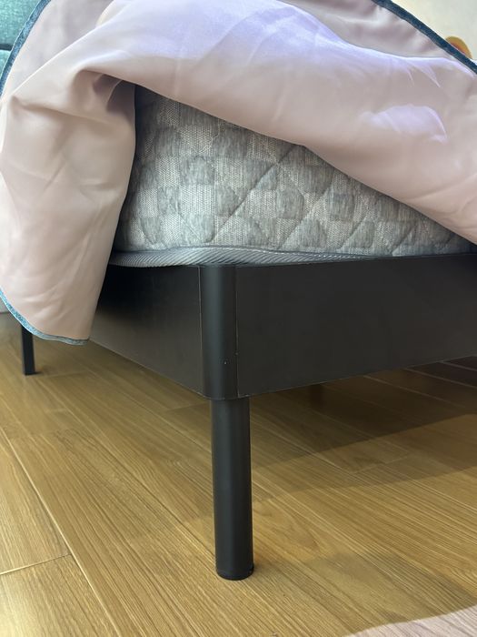 Кровати с матрасом со скидкой