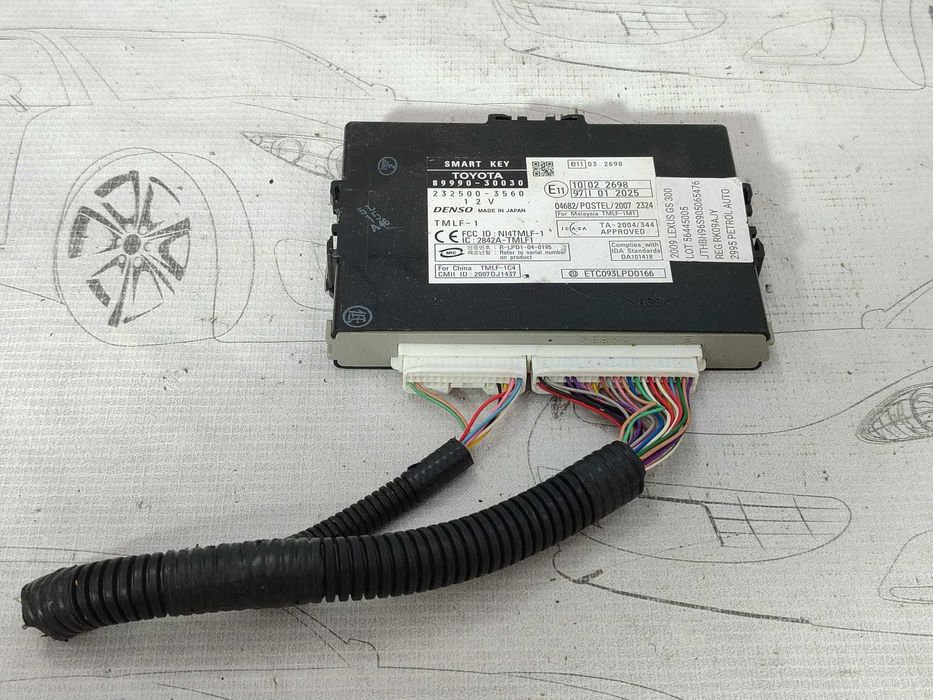 Modul cheie Lexus GS 300 350 430 450H COD: 8999030030 2009 / [2005-2012] / (5G3)
