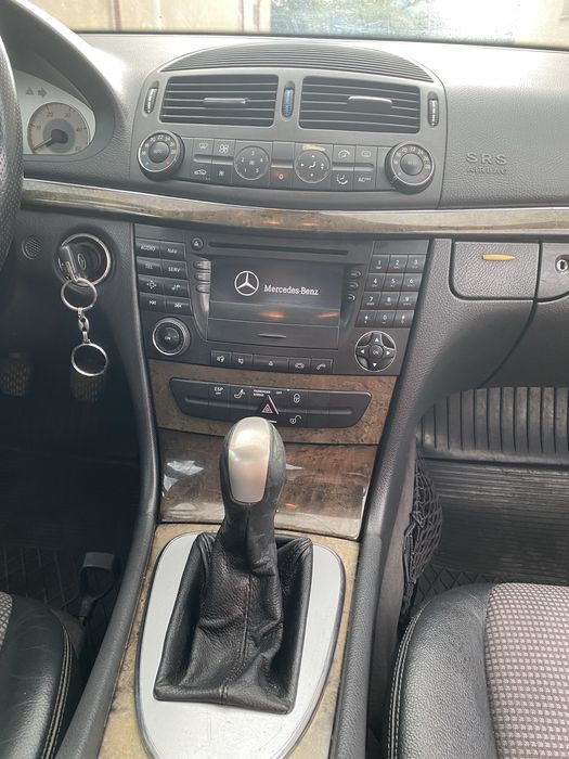 MERCEDES-BENZ E-Class 2003 — imagine 5