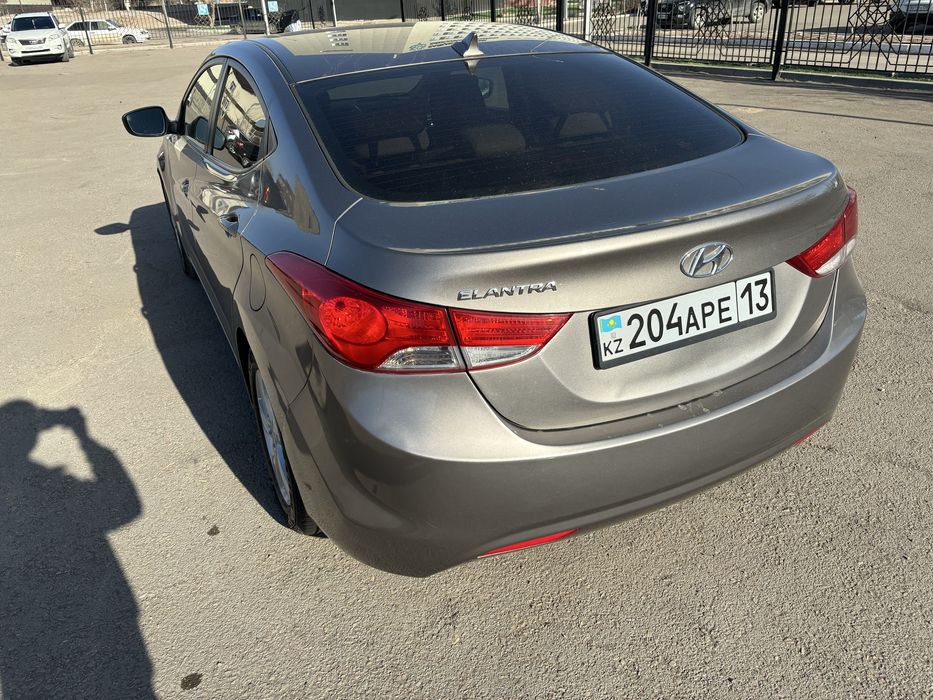 Аренда авто hyundai elantra 2011г