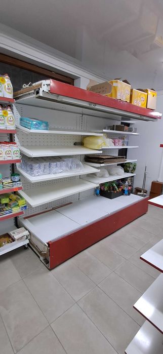 холодильник витринный