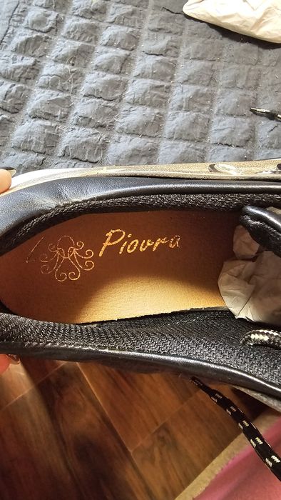 Дамски обувки естествена  кожа  LA Piovra 41 черно и златно